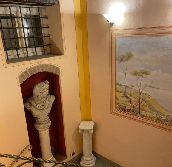 سوییت لوکس, Antica Residenza Del Gallo