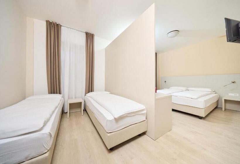 Четырехместный Номер Стандарт, Astoria 3stelle S