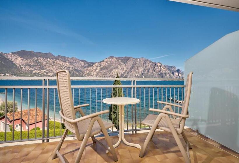 Номер Стандарт Вид на Озеро, Astoria 3stelle S