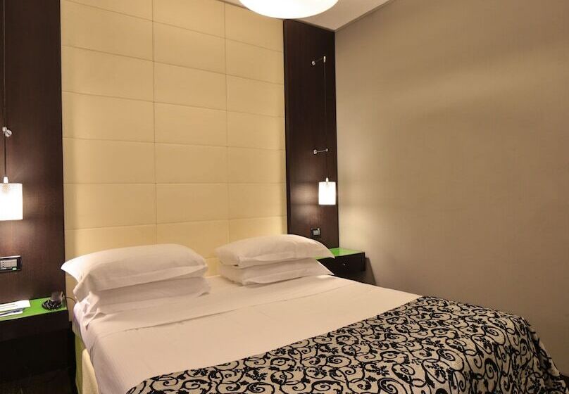 اتاق استاندارد سه نفره, Best Western Cinemusic