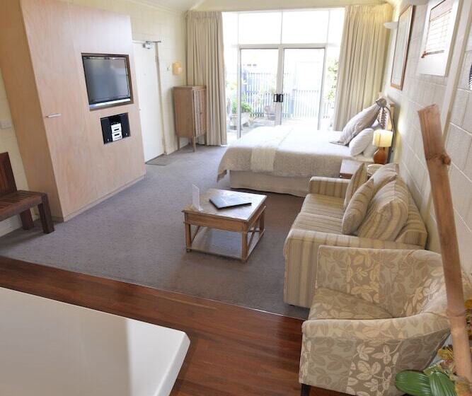 Дом 1 Спальня, Captain S At The Bay