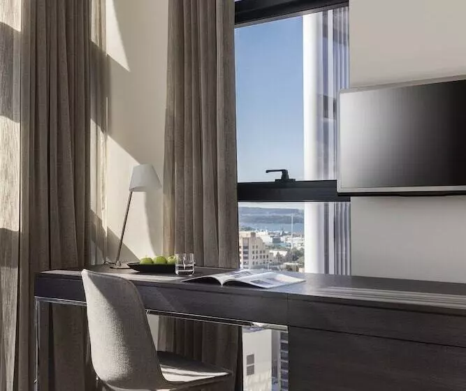 استودیو اجرایی, Fraser Suites Sydney