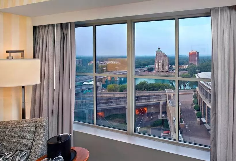 Standard-huone 2 Parivuodetta, Hartford Marriott Downtown