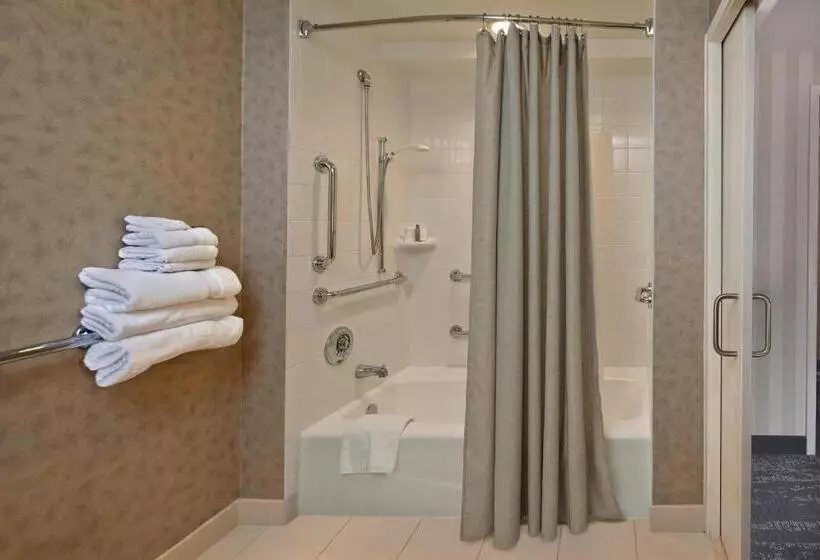 Standard-huone King-vuode, Hartford Marriott Downtown