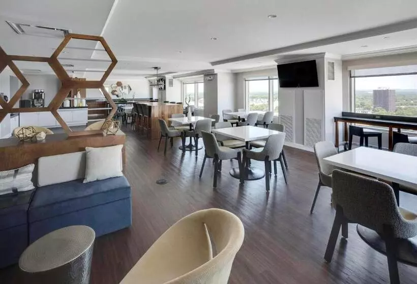 Standard-huone 2 Parivuodetta, Hartford Marriott Downtown