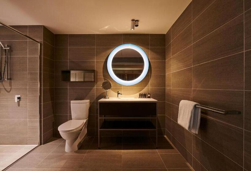 جناح إدارى, Kurrajong Canberra