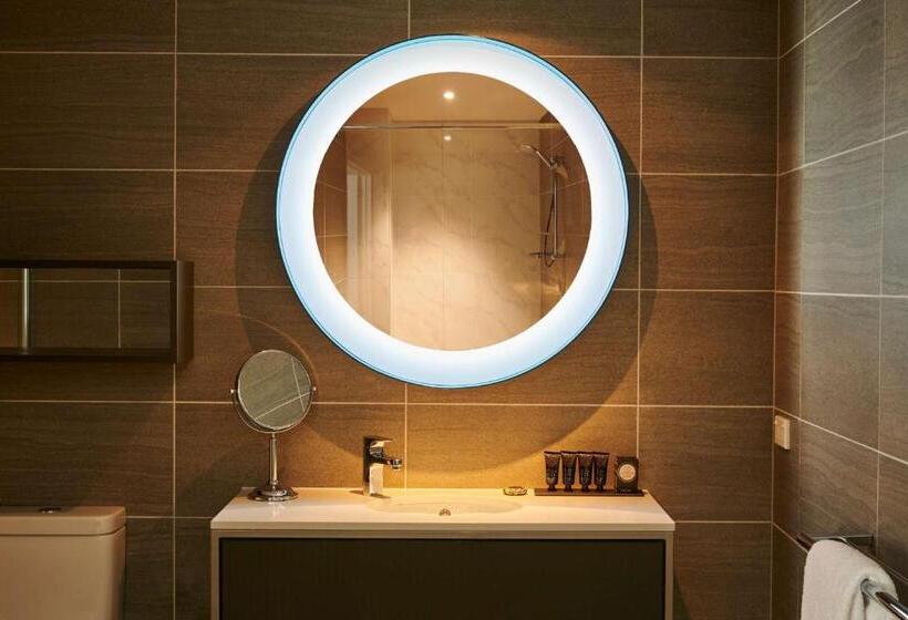 جناح إدارى, Kurrajong Canberra