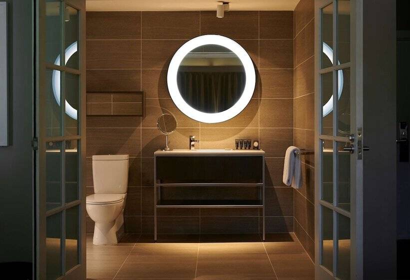 غرفة كلاسيكية, Kurrajong Canberra