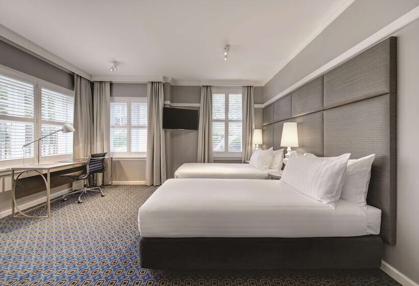 غرفة كلاسيكية, Kurrajong Canberra