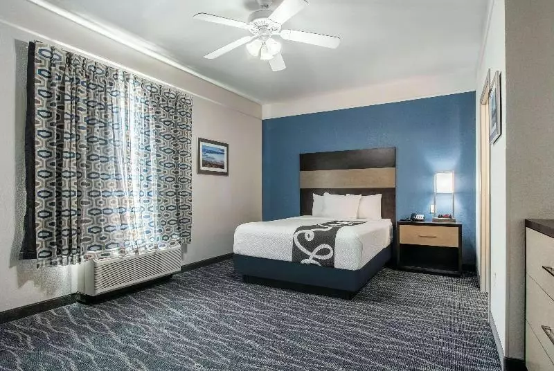 スイート, La Quinta By Wyndham Phoenix I 10 West