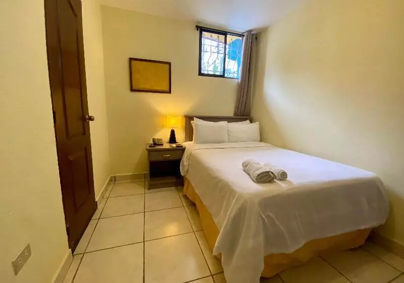 اتاق استاندارد یک نفره, Morrison Hotel San Salvador