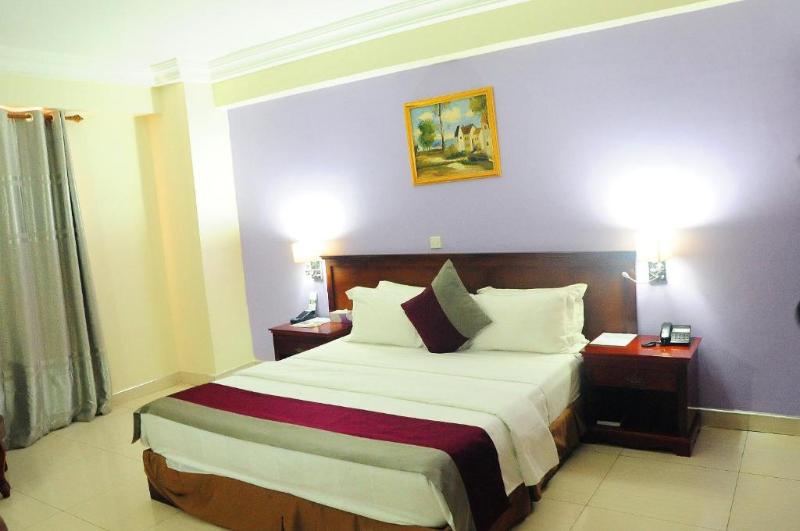 Президентский Люкс, Pittsworth Motor Inn