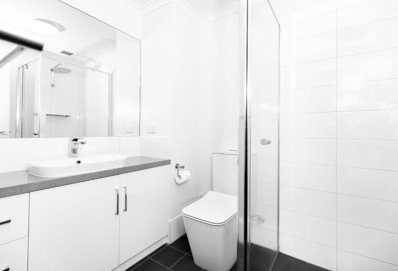 استودیوی استاندارد, Quest Wagga Wagga