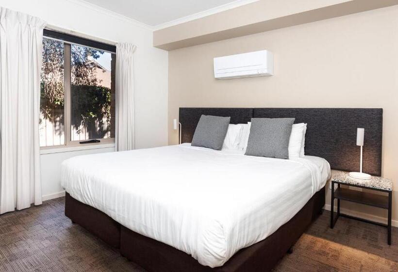 Apartamento 3 Dormitórios, Quest Wagga Wagga