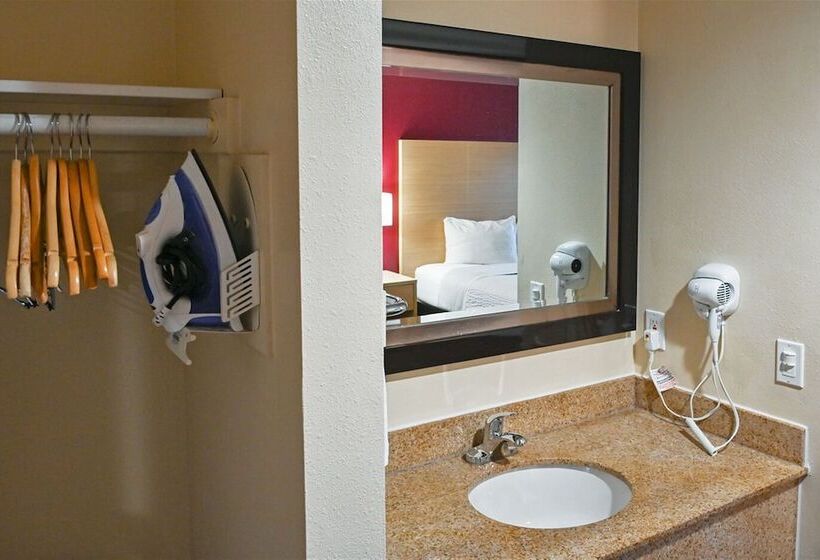 비즈니스룸, Ramada Limited And Suites San Francisco Airport