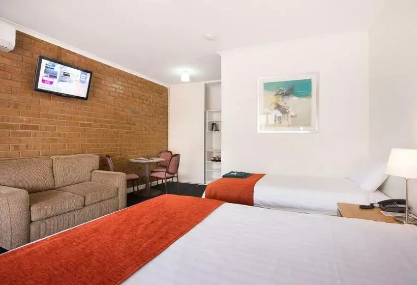 اتاق استاندارد یک تخته با تخت دونفره بزرگ, The Standpipe Golf Motor Inn