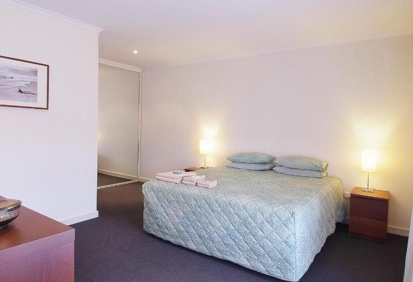 آپارتمان 1 خوابه, The Standpipe Golf Motor Inn