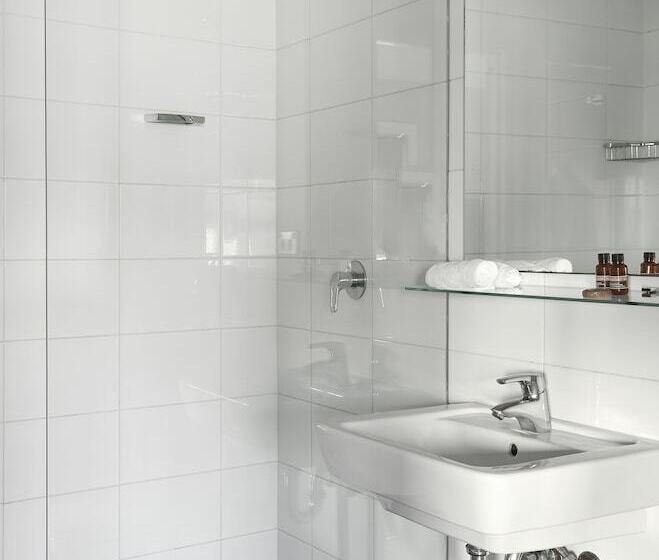 수피리어 룸, Vulcan Hotel Sydney