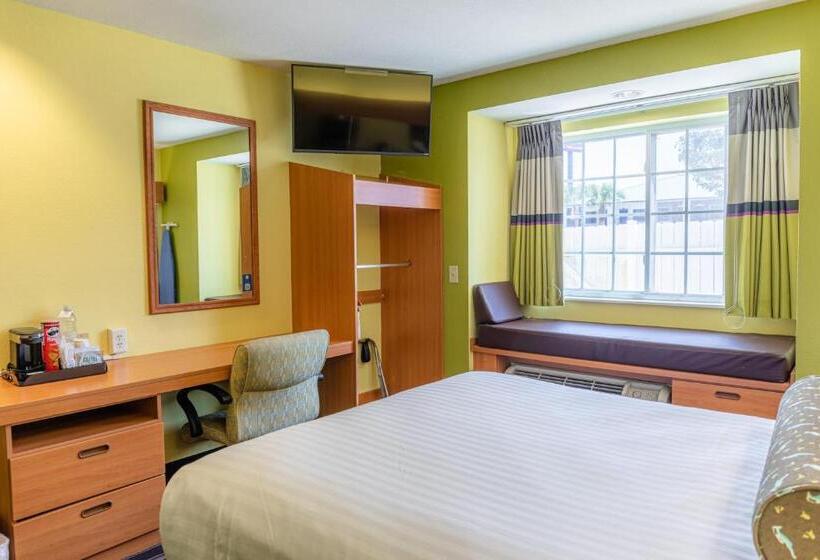 Quarto Estandar para Deficientes Físicos, Microtel Inn & Suites By Wyndham Kingsland Naval Base I 95