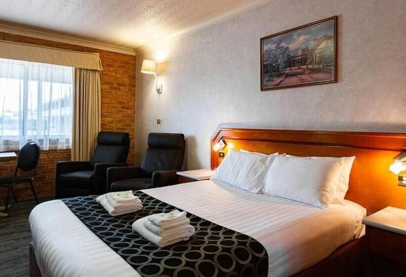 Номер Deluxe, The Crossing Motel