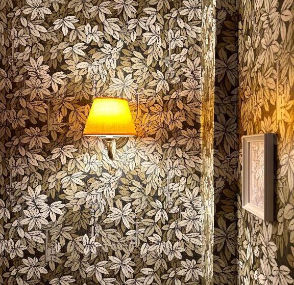 اتاق کلاسیک, Residenza Dei Pucci