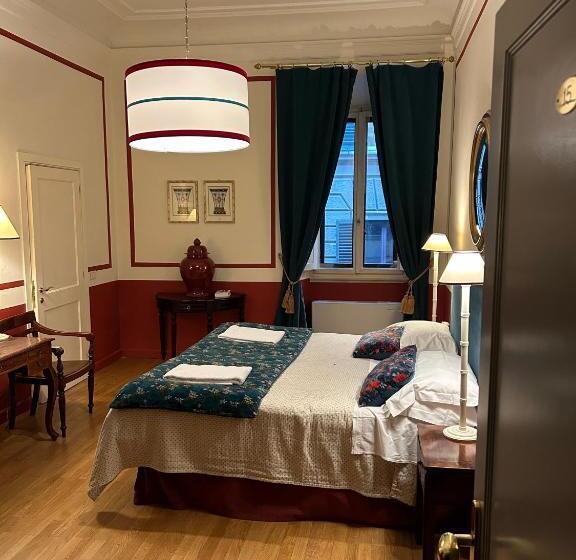 اتاق سوپریور با تخت بزرگ, Residenza Dei Pucci