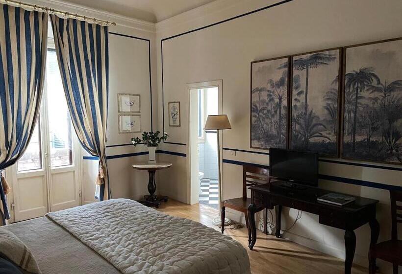 اتاق سوپریور با تخت بزرگ, Residenza Dei Pucci