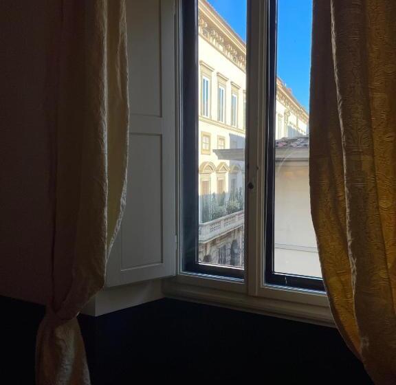 اتاق سوپریور با تخت بزرگ, Residenza Dei Pucci