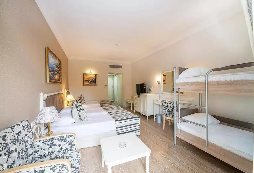 اتاق استاندارد با تختهای تاشو, Crystal Tat Beach Golf Resort & Spa - Ultimate All Inclusive