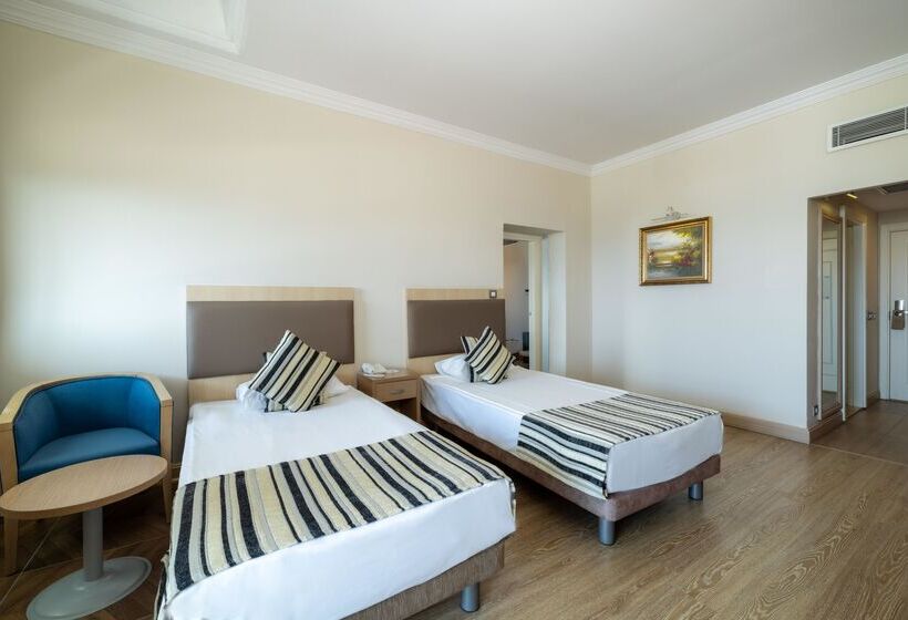 ファミリールーム, Crystal Tat Beach Golf Resort & Spa - Ultimate All Inclusive