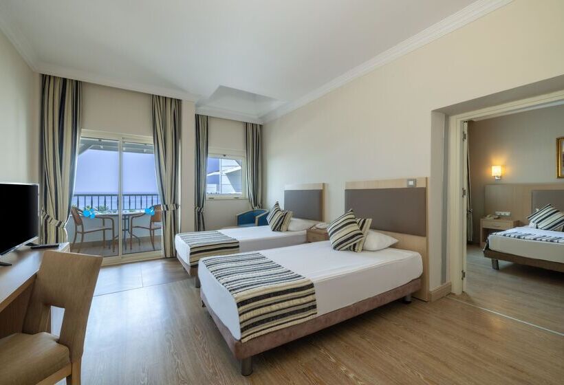 ファミリールーム, Crystal Tat Beach Golf Resort & Spa - Ultimate All Inclusive