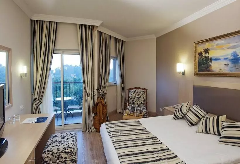 اتاق اساندارد با چشمانداز جانبی به دریا, Crystal Tat Beach Golf Resort & Spa - Ultimate All Inclusive