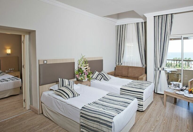 اتاق خانوادگی, Crystal Tat Beach Golf Resort & Spa - Ultimate All Inclusive