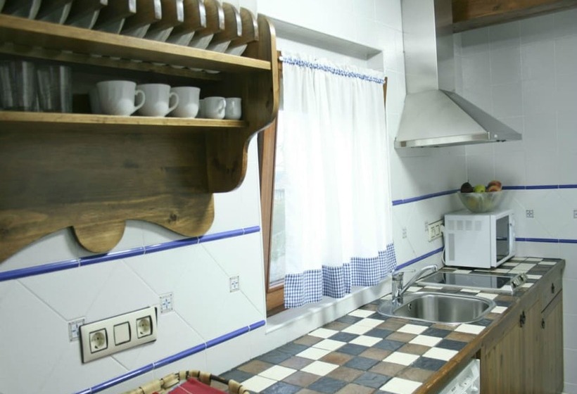 침실 3개 아파트, El Requexu, Apartamentos A 900 M De La Playa De Poo Ar 0474 As