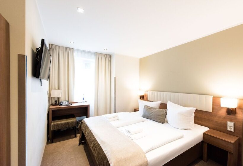 标准间, Arena Am Zoo