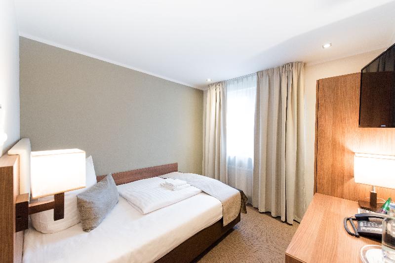 舒适型单人间, Arena Am Zoo