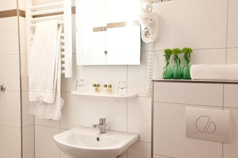 标准间, Arena Am Zoo