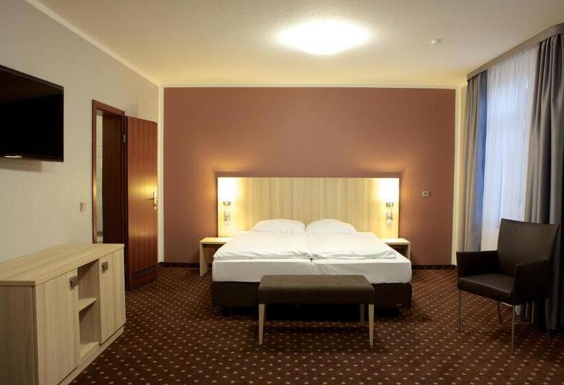اتاق استاندارد, Attimo Hotel Stuttgarts