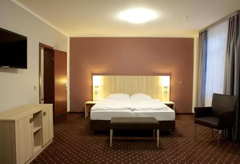 اتاق استاندارد, Attimo Hotel Stuttgarts