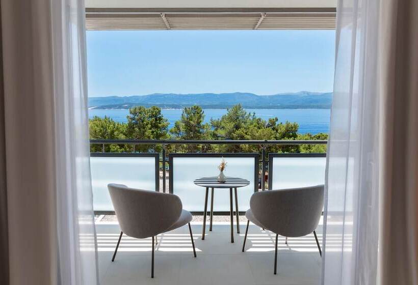 اتاق سوپریور با چشم‌انداز جانبی دریا, Bluesun Hotel Elaphusa