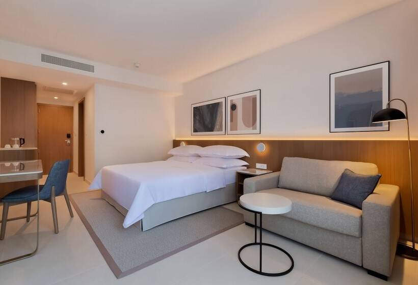 اتاق سوپریور با چشم‌انداز جانبی دریا, Bluesun Hotel Elaphusa