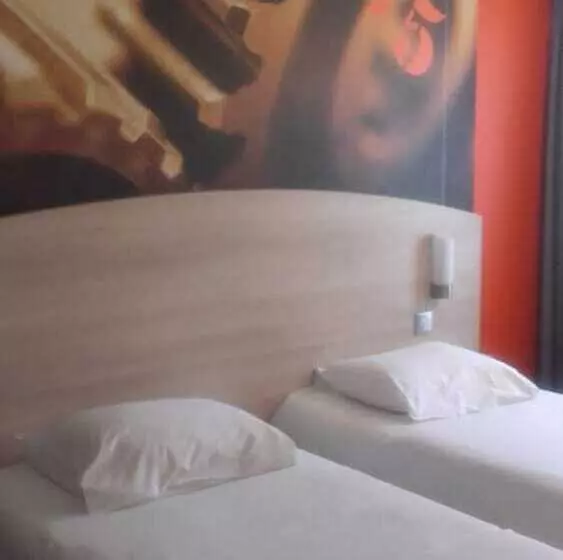 スタンダードルーム, Brit Hotel La Rochelle Périgny