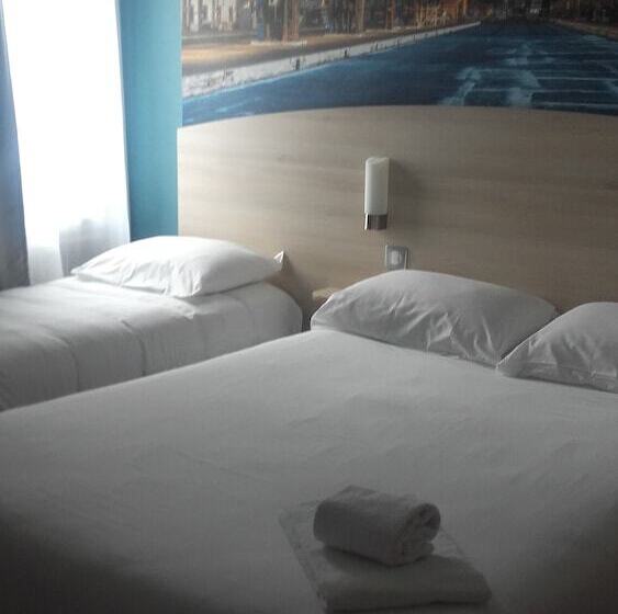 חדר סטנדרט לשלושה, Brit Hotel La Rochelle Périgny