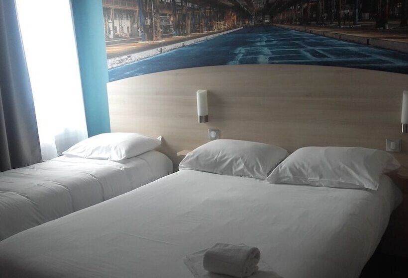 Номер Стандарт Трехместный, Brit Hotel La Rochelle Périgny