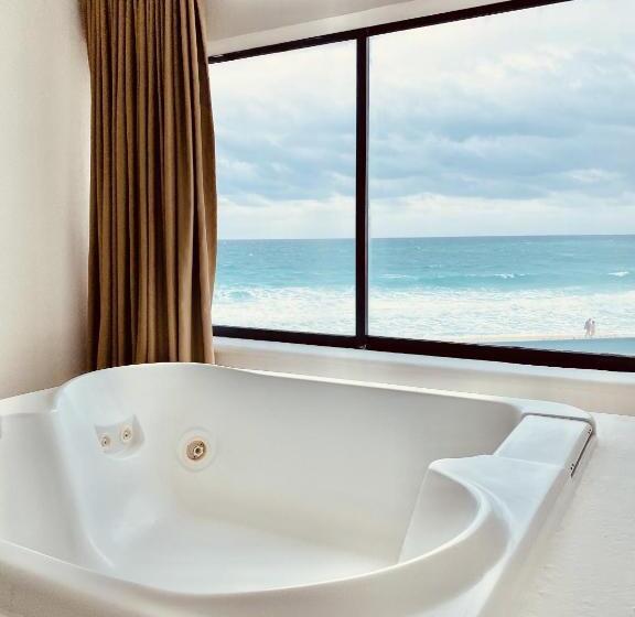 Deniz Manzaralı Jakuzili Süit, Cyan Cancun Resort & Spa