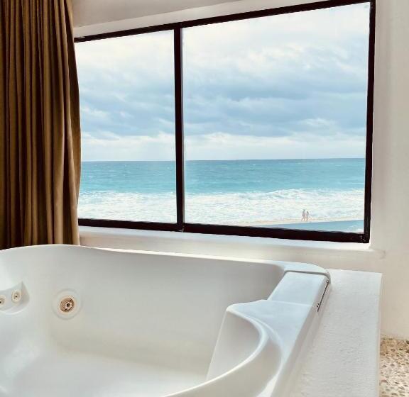 Deniz Manzaralı Jakuzili Süit, Cyan Cancun Resort & Spa