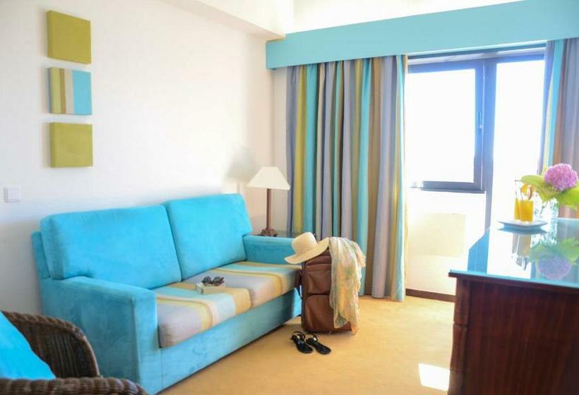 سوییت جونیور با بالکن, Golf Mar