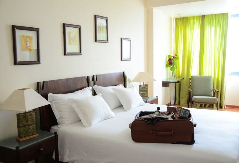 اتاق کلاسیک, Golf Mar