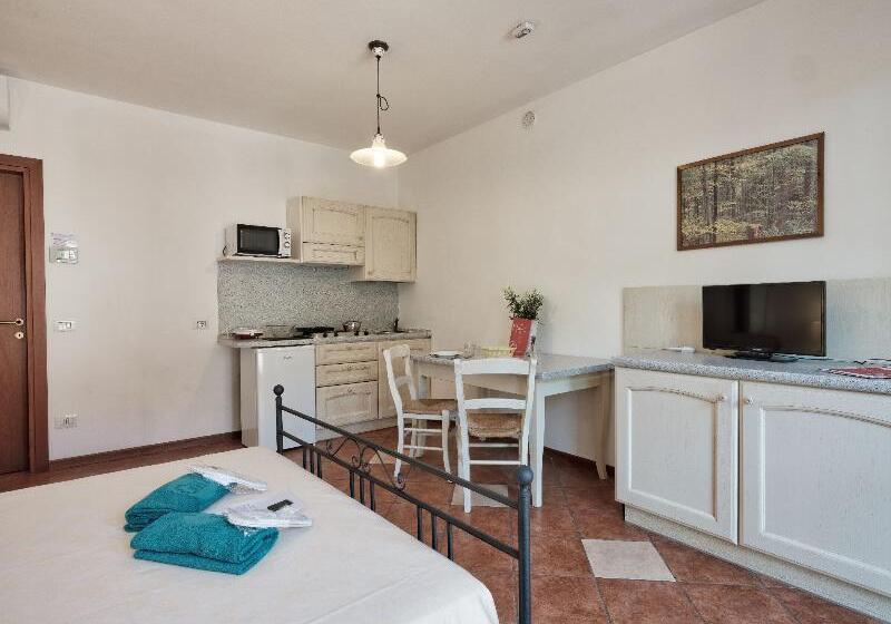 标准工作室, Golf Residenza