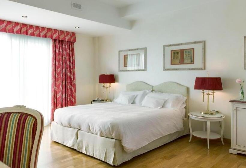 סוויטת ג'וניור נוף לאגם, Rivalago